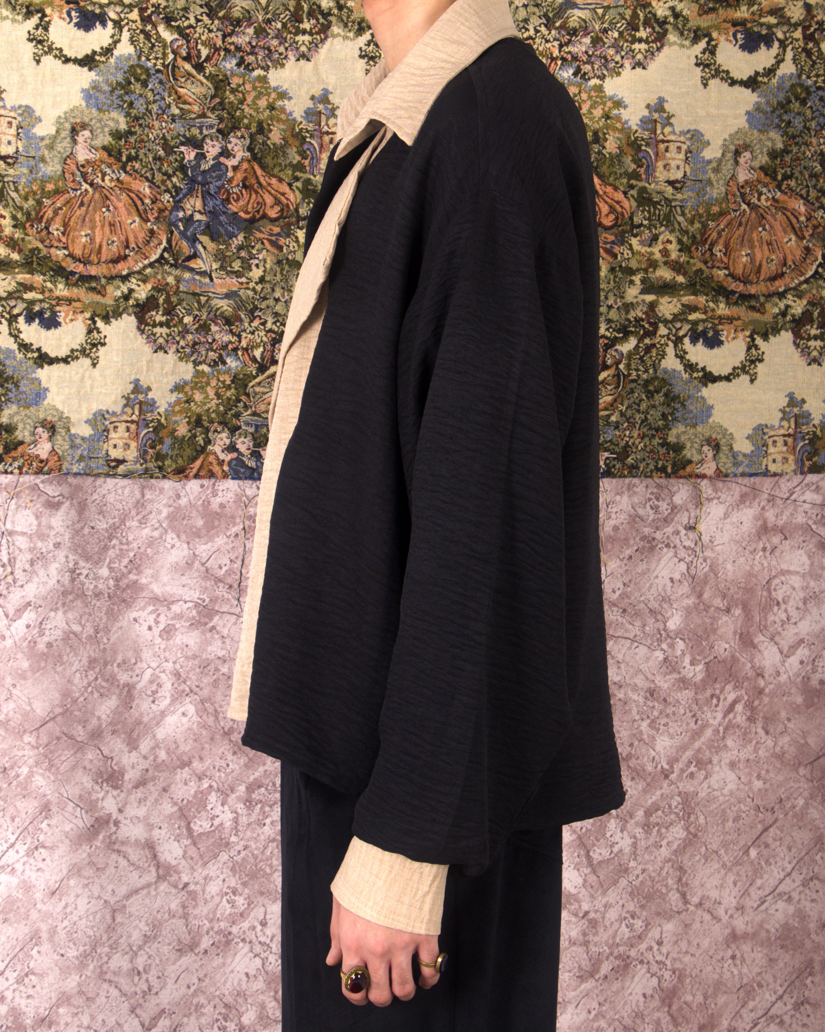 LONG SLEEVE CROSS COLLAR SHIRT: CHARCOAL & SAND