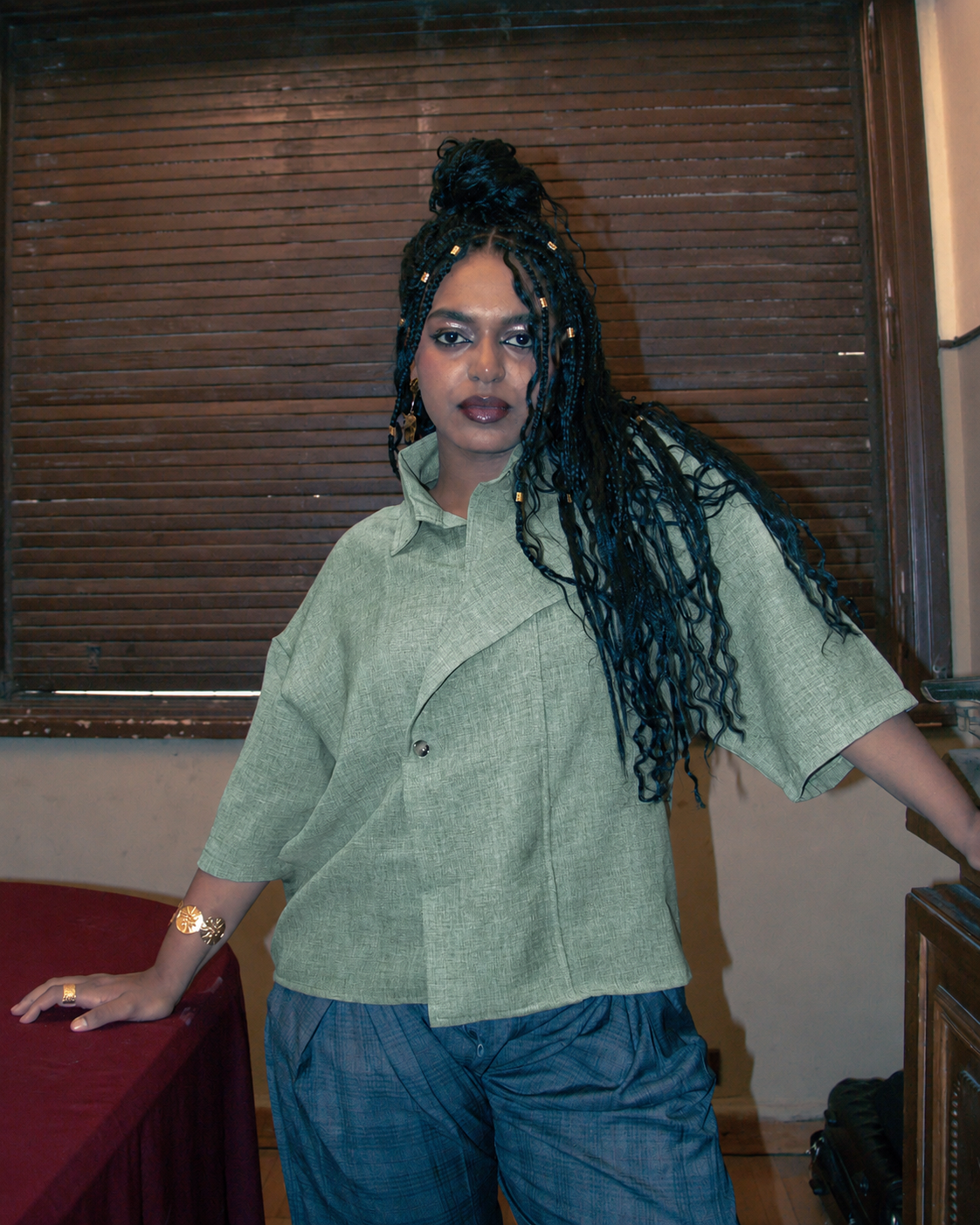 CROSS COLLAR BUTTONED SHIRT