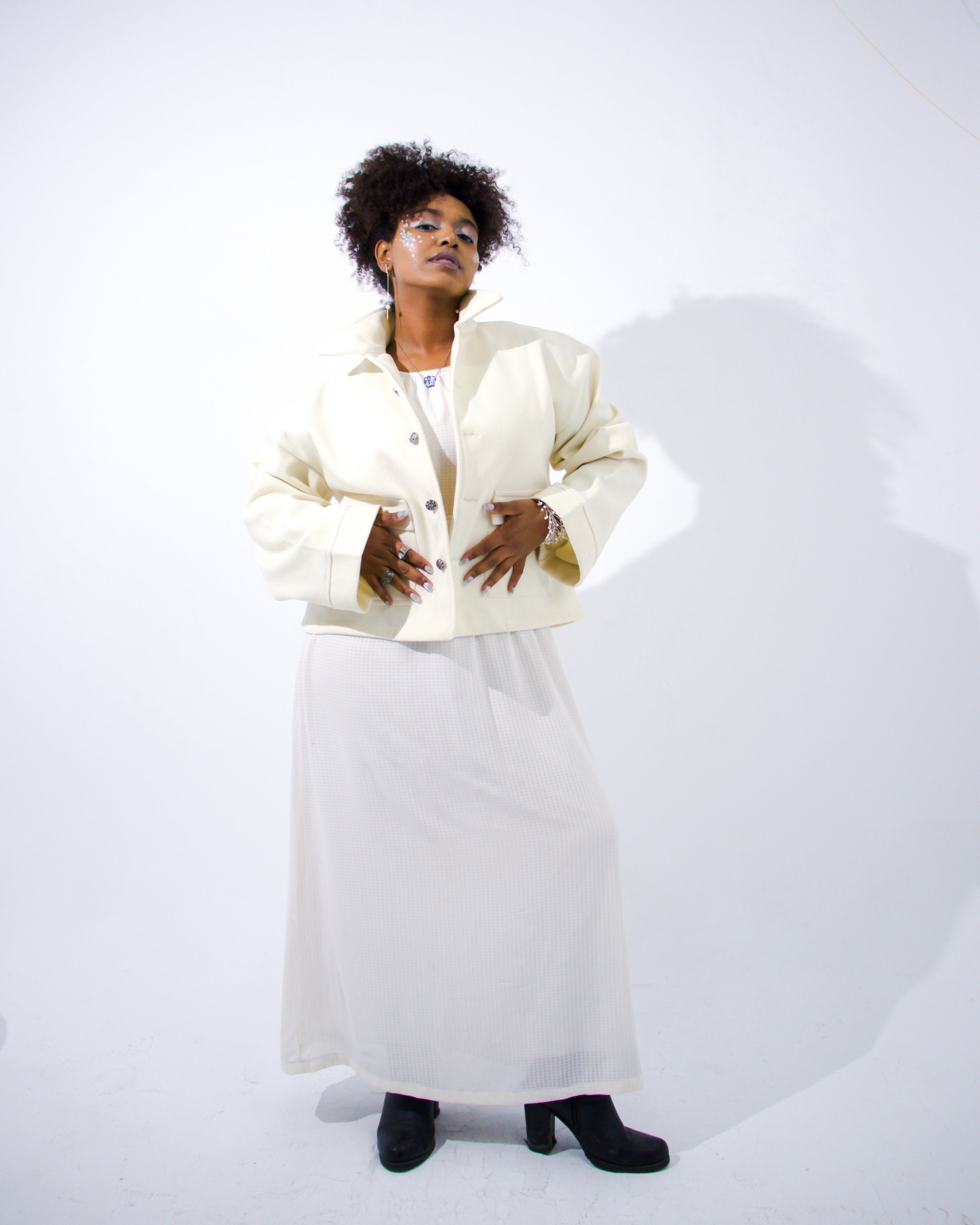 HEAVYWEIGHT JACKET: SNOW